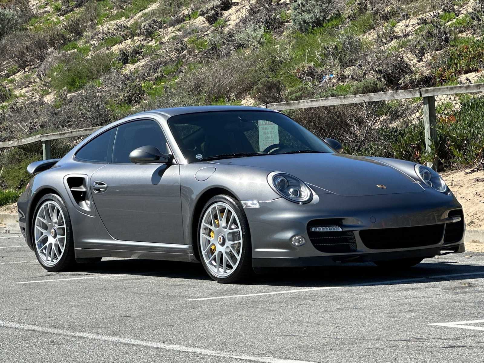 Used 2013 Porsche 911 Turbo S image 9