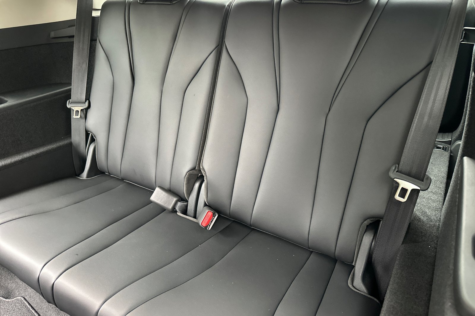 New 2026 Acura MDX w/ Technology Package FWD image 16