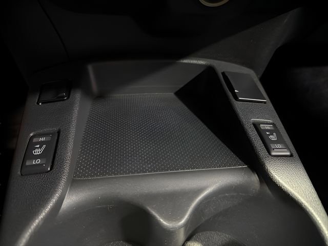 Used 2013 Nissan Leaf SV w/ Premium Pkg image 23