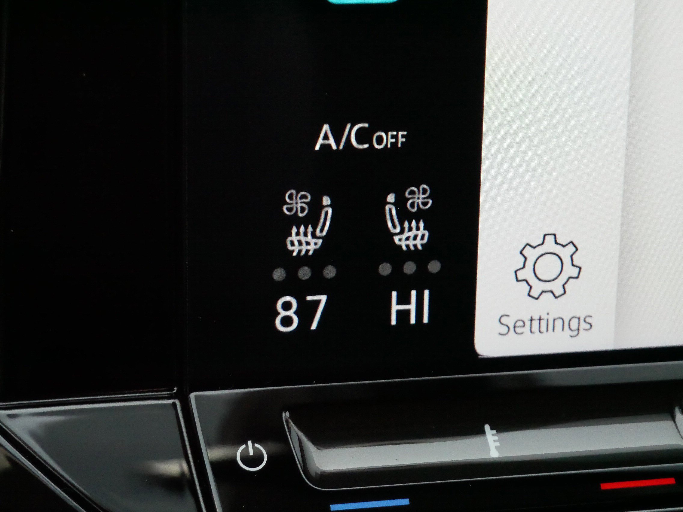 Certified 2024 Volkswagen Atlas SE image 29