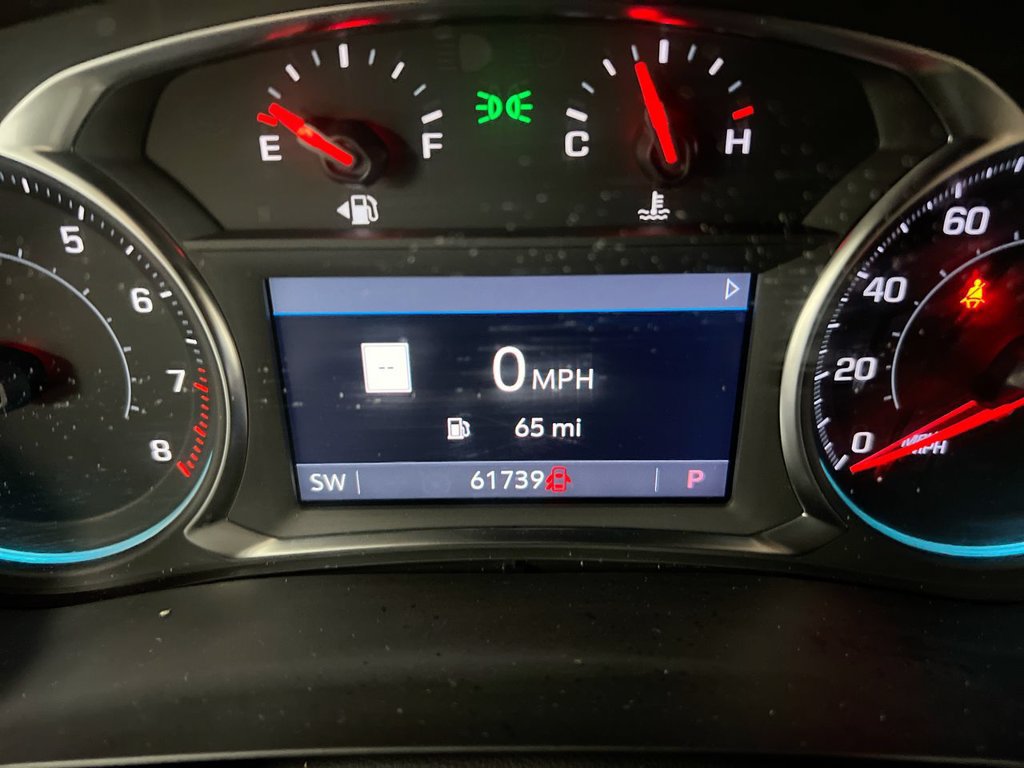 Used 2023 Chevrolet Traverse LT w/ LT Premium Package AWD/4WD image 13
