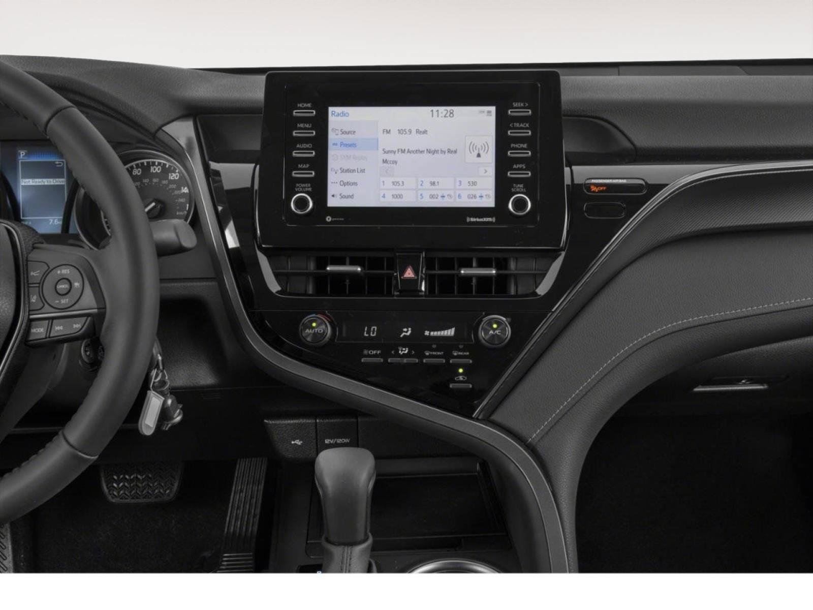 Used 2022 Toyota Camry SE w/ Cold Weather Package FWD image 7