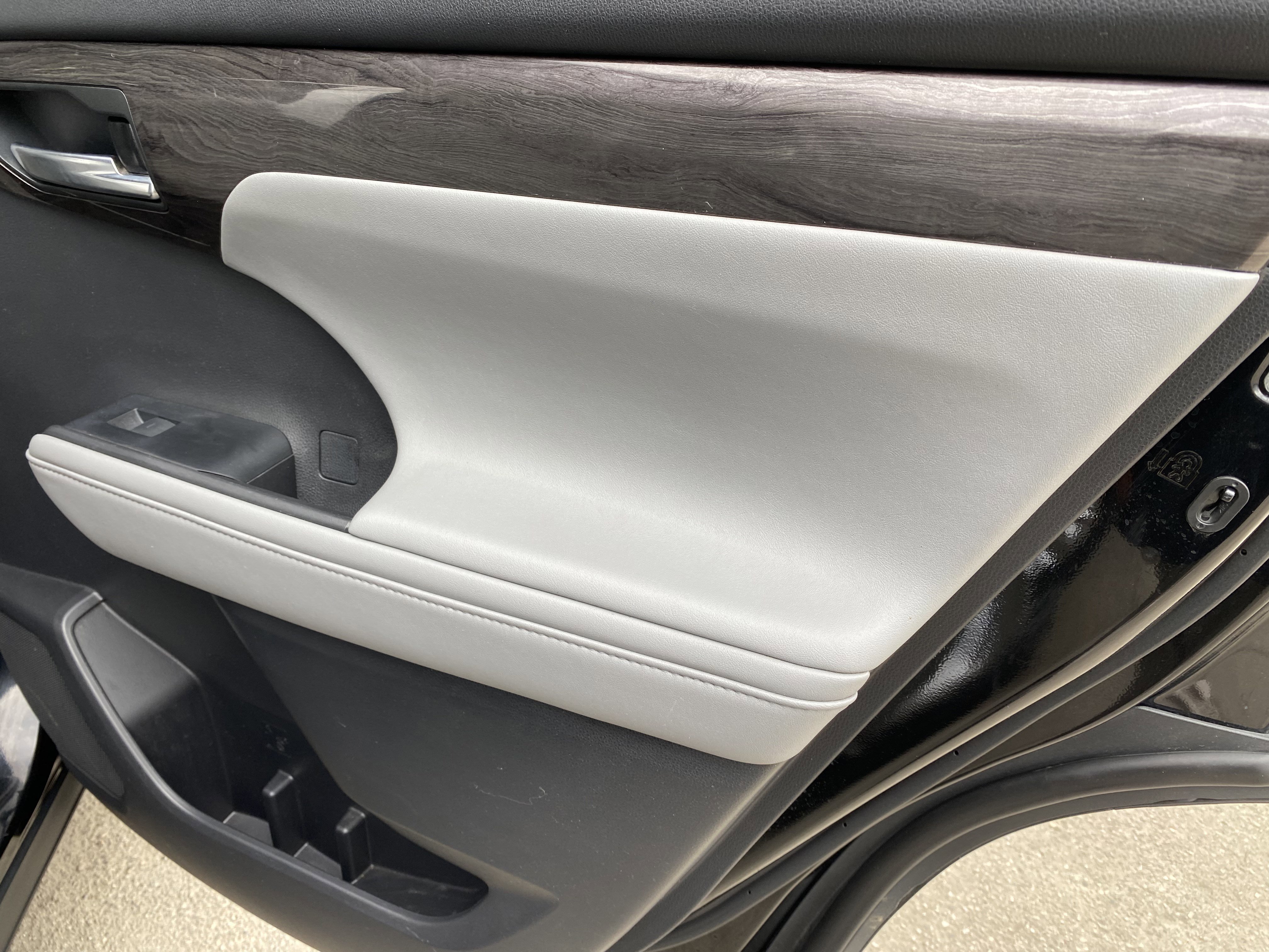 Used 2021 Toyota Highlander Limited image 20