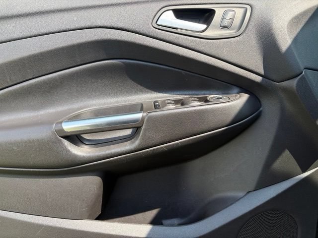 Used 2018 Ford Escape SEL FWD image 20