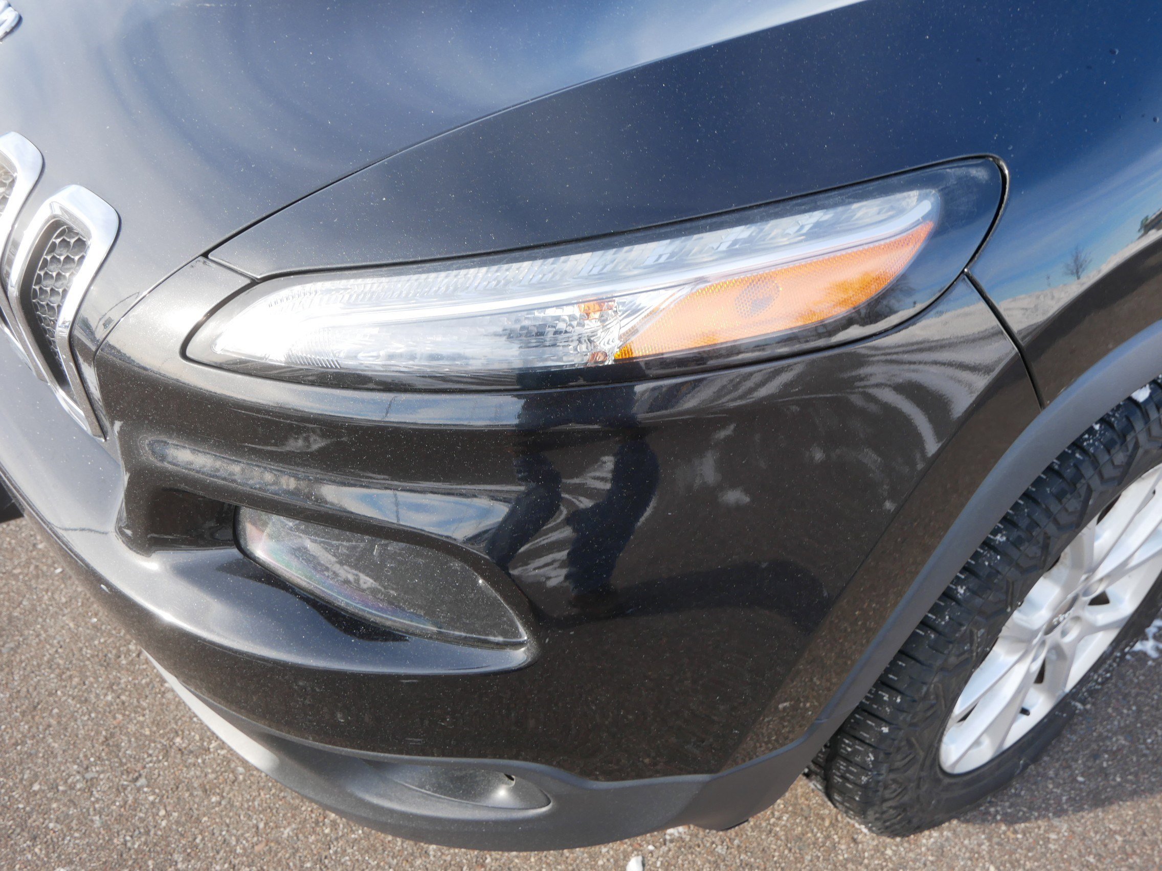 Used 2014 Jeep Cherokee Latitude w/ Cold Weather Group image 15