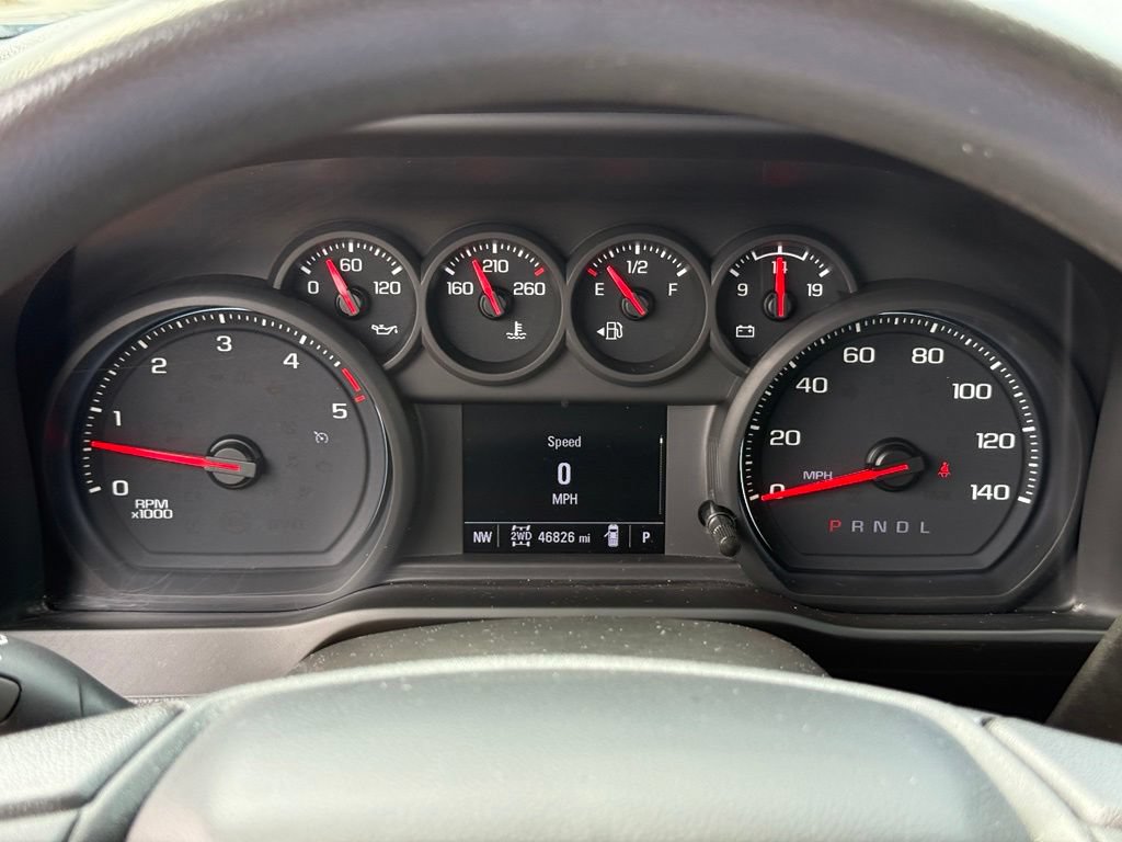 Used 2022 Chevrolet Silverado 2500 Custom w/ Custom Value Package AWD/4WD image 18