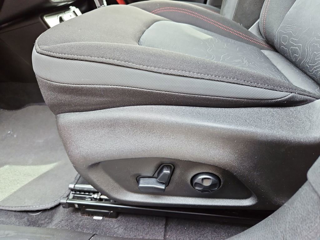 Used 2021 Jeep Renegade Trailhawk image 24