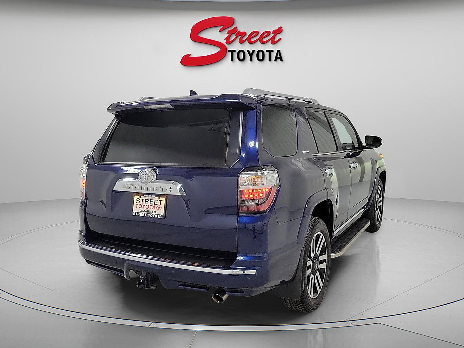 Certified 2024 Toyota 4Runner Limited image 4