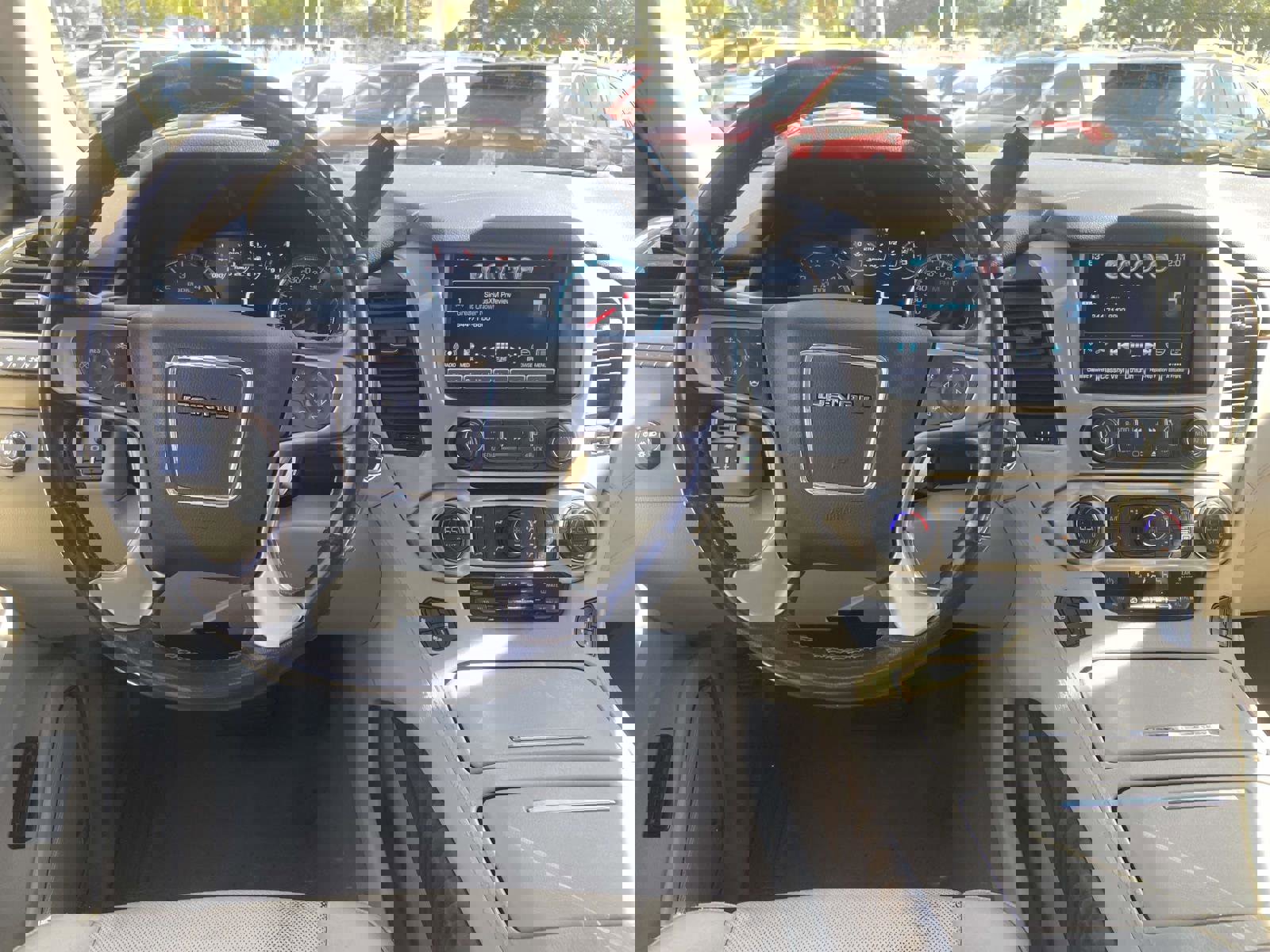 Used 2020 GMC Yukon Denali w/ Enhanced Security Package image 15