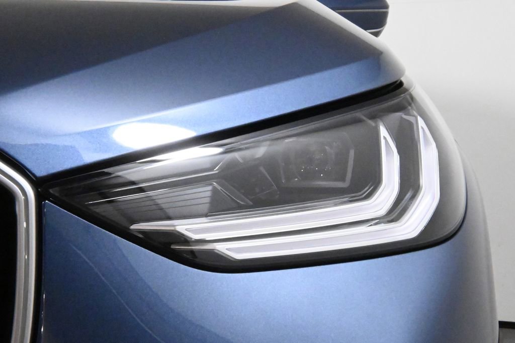 Used 2026 BMW X3 xDrive30 w/ Convenience Package image 11