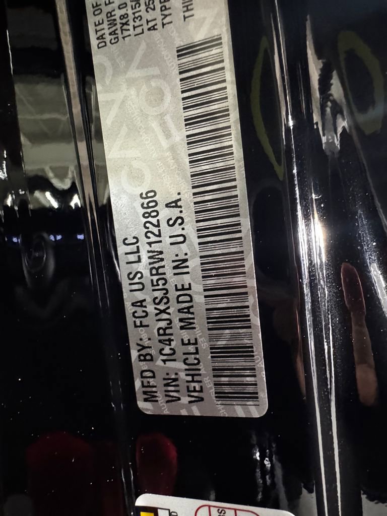 Used 2024 Jeep Wrangler Rubicon 392 w/ Dual Top Group image 35