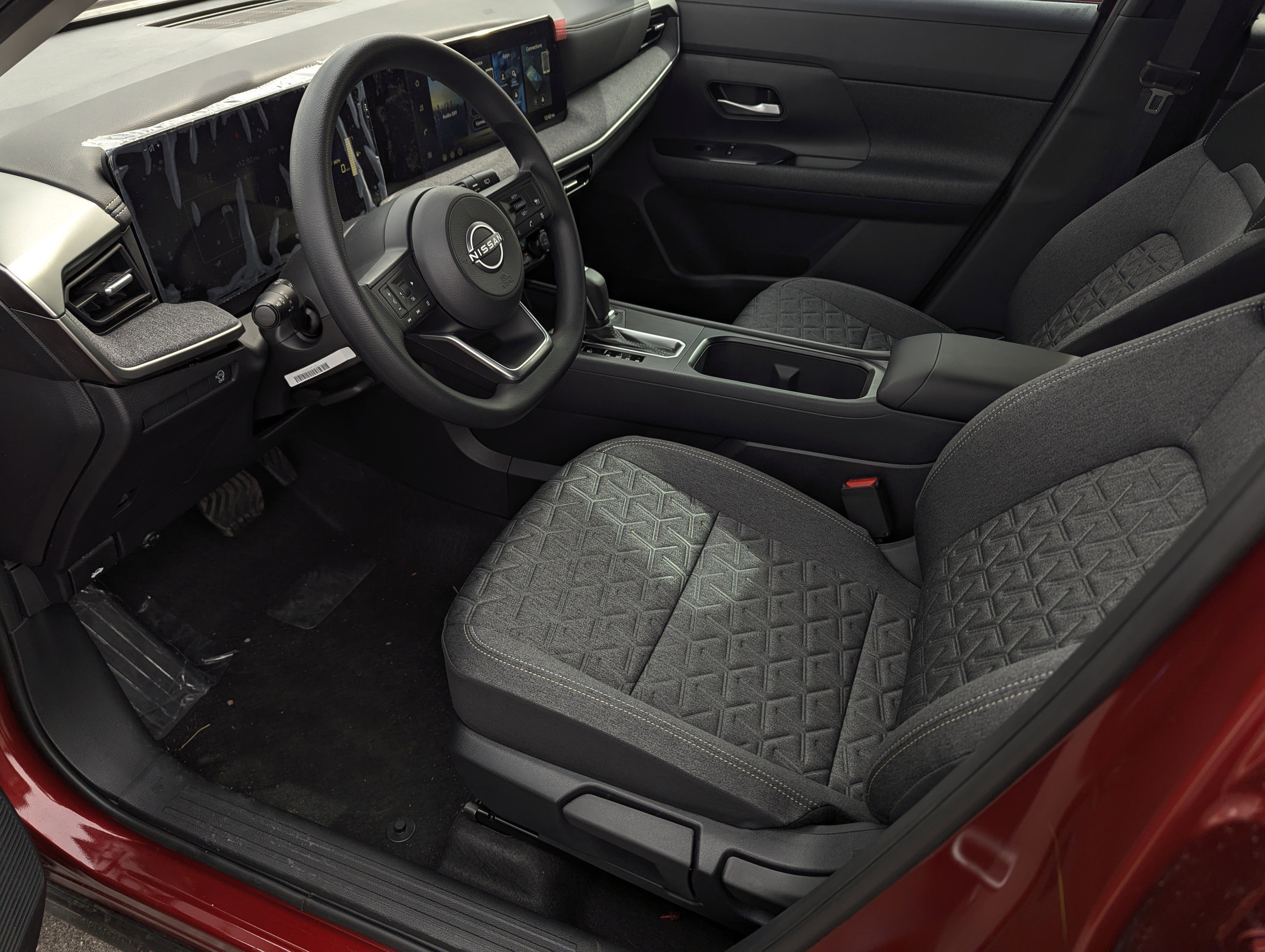 New 2026 Nissan Kicks SV image 9