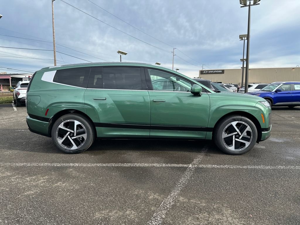 New 2026 Hyundai Ioniq 9 Calligraphy image 7