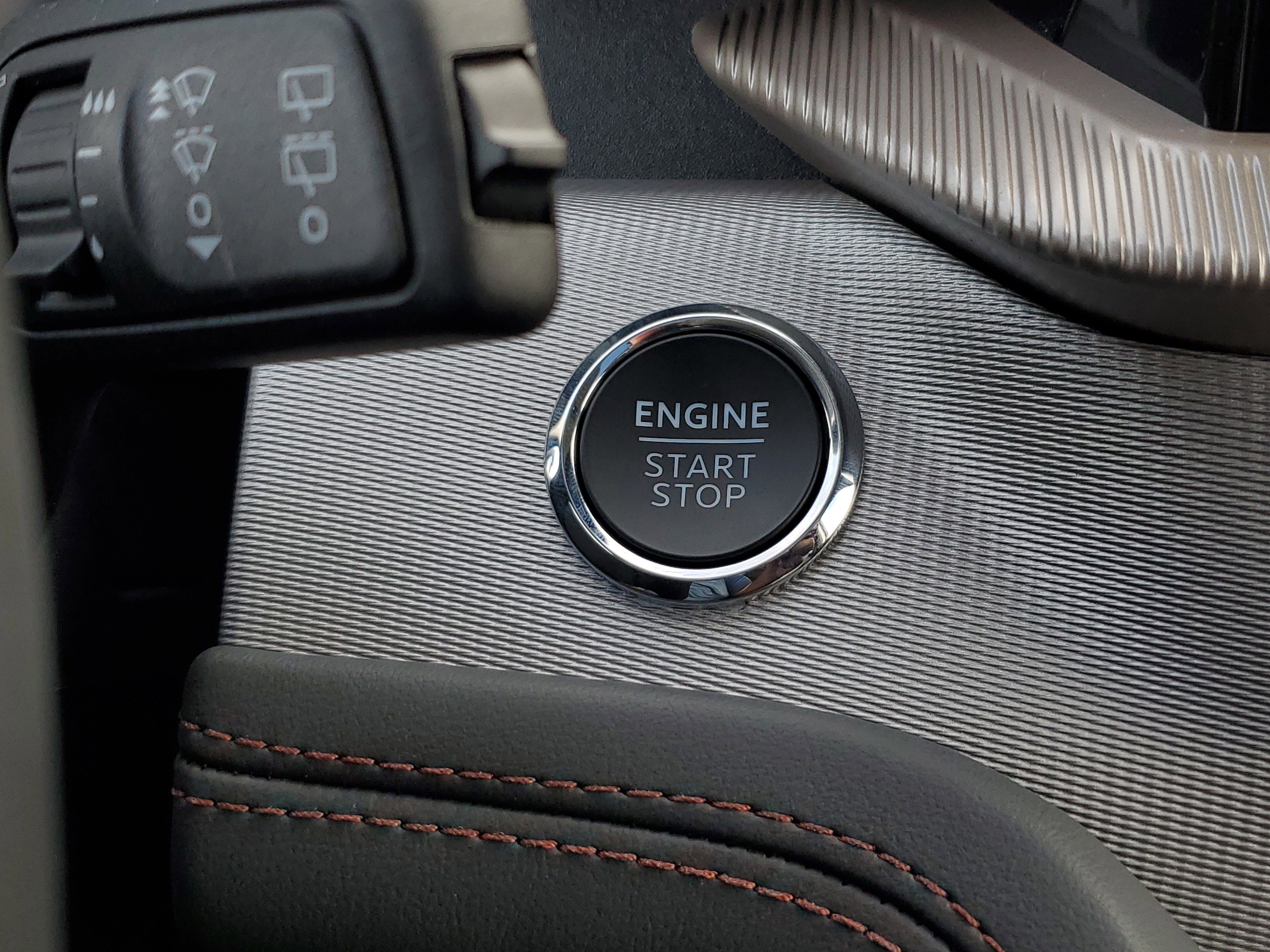 New 2025 Ford Explorer Active w/ Active Comfort Package image 28