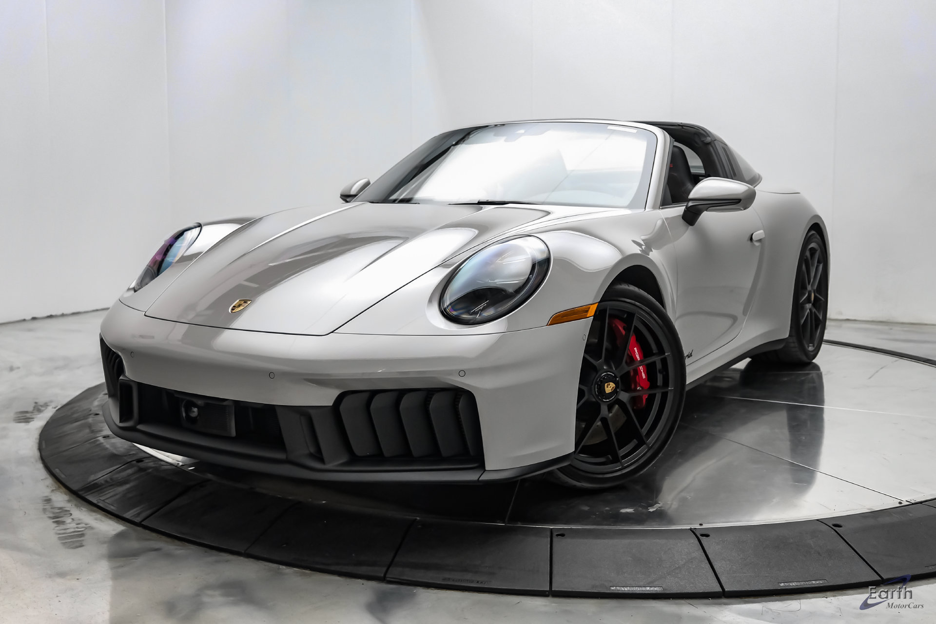 Used 2025 Porsche 911 Targa 4 GTS AWD/4WD image 6