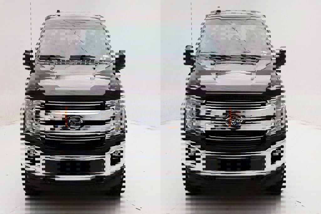 Used 2019 Ford F150 Lariat w/ Equipment Group 501A Mid image 5