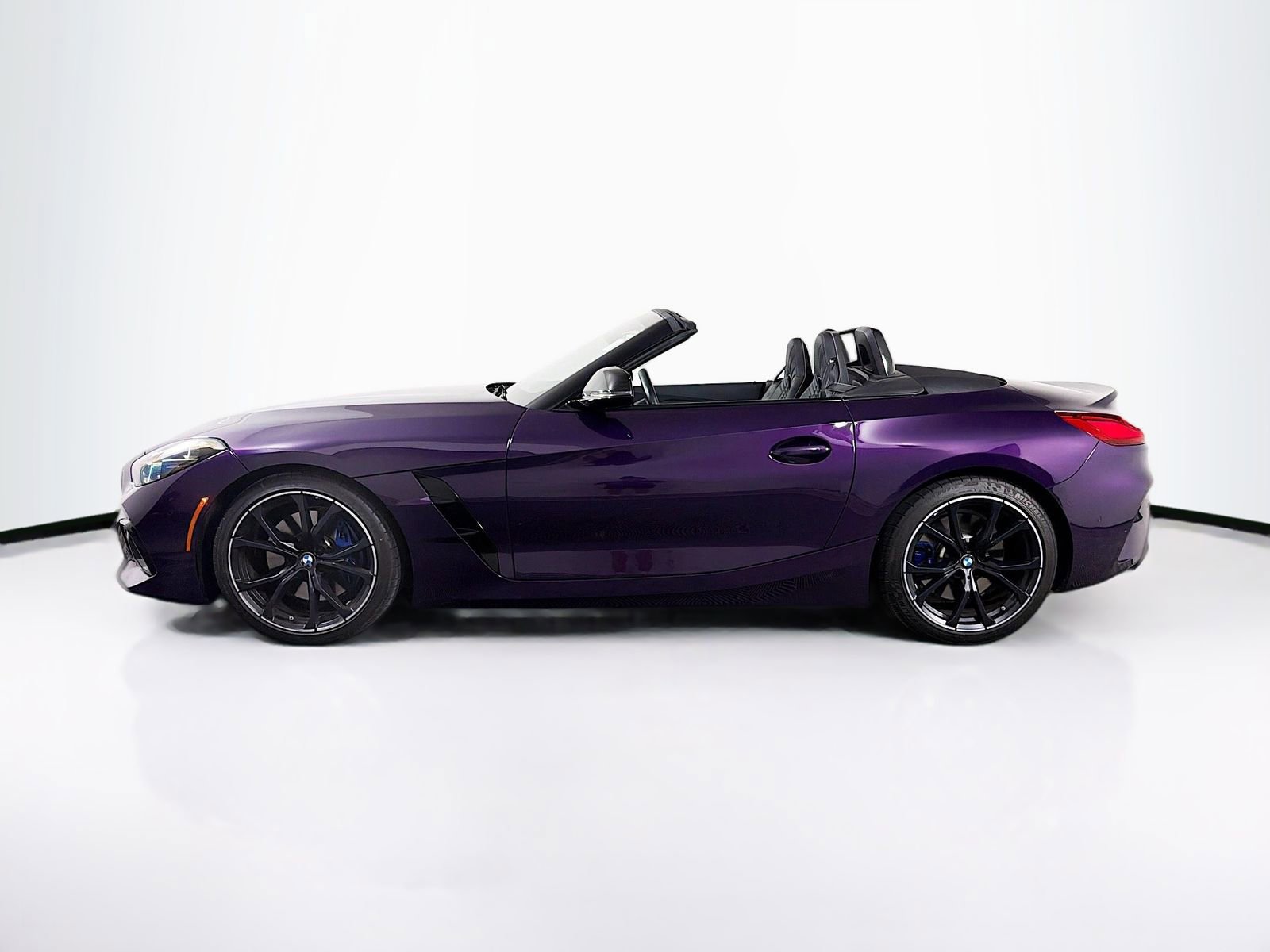 Used 2023 BMW Z4 M40i w/ Premium Package RWD image 7