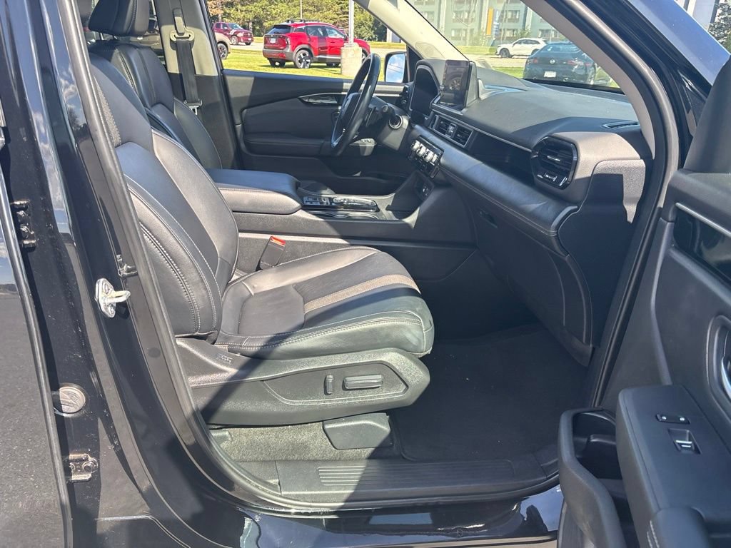 Used 2023 Honda Pilot Touring image 36