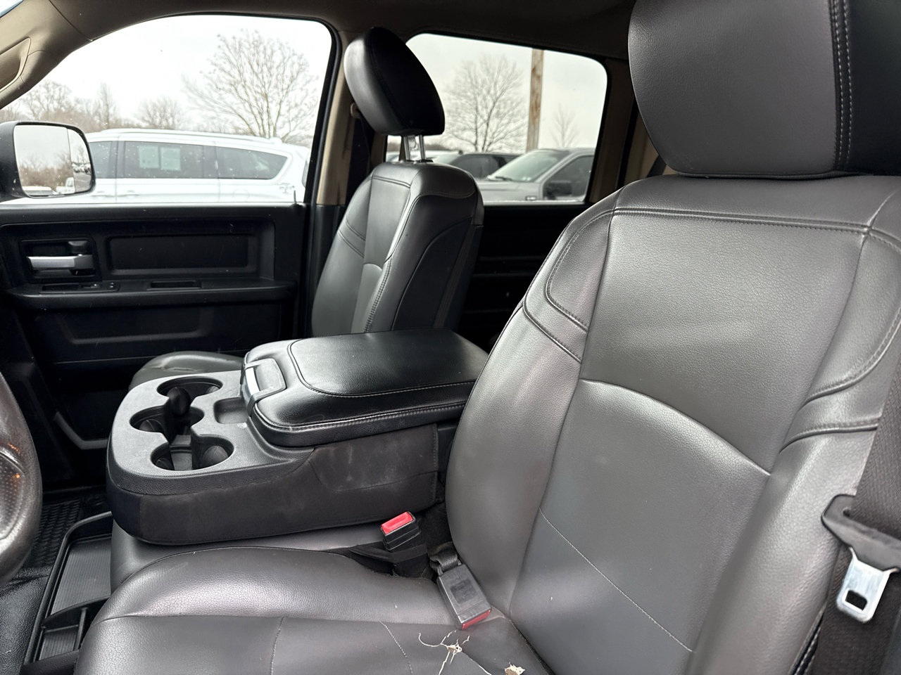 Used 2019 RAM 3500 Tradesman w/ Chrome Appearance Group image 11