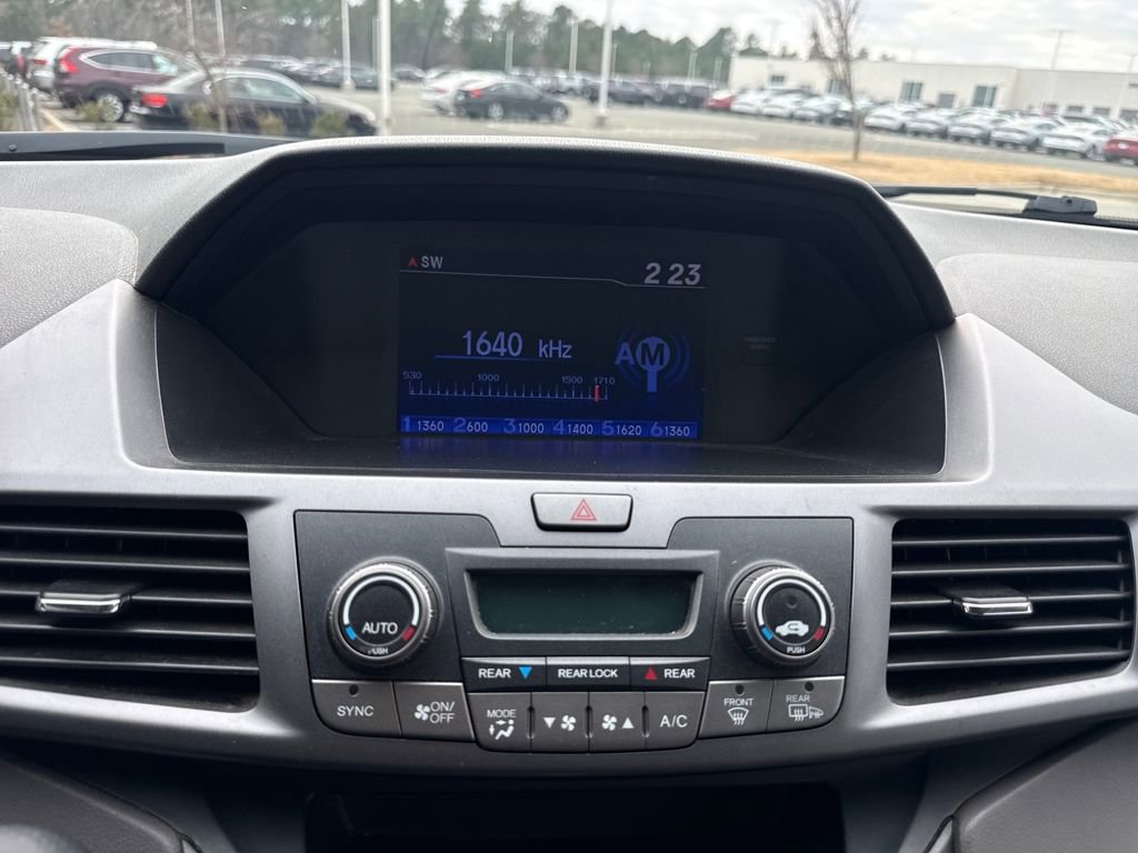 Used 2013 Honda Odyssey EX image 23