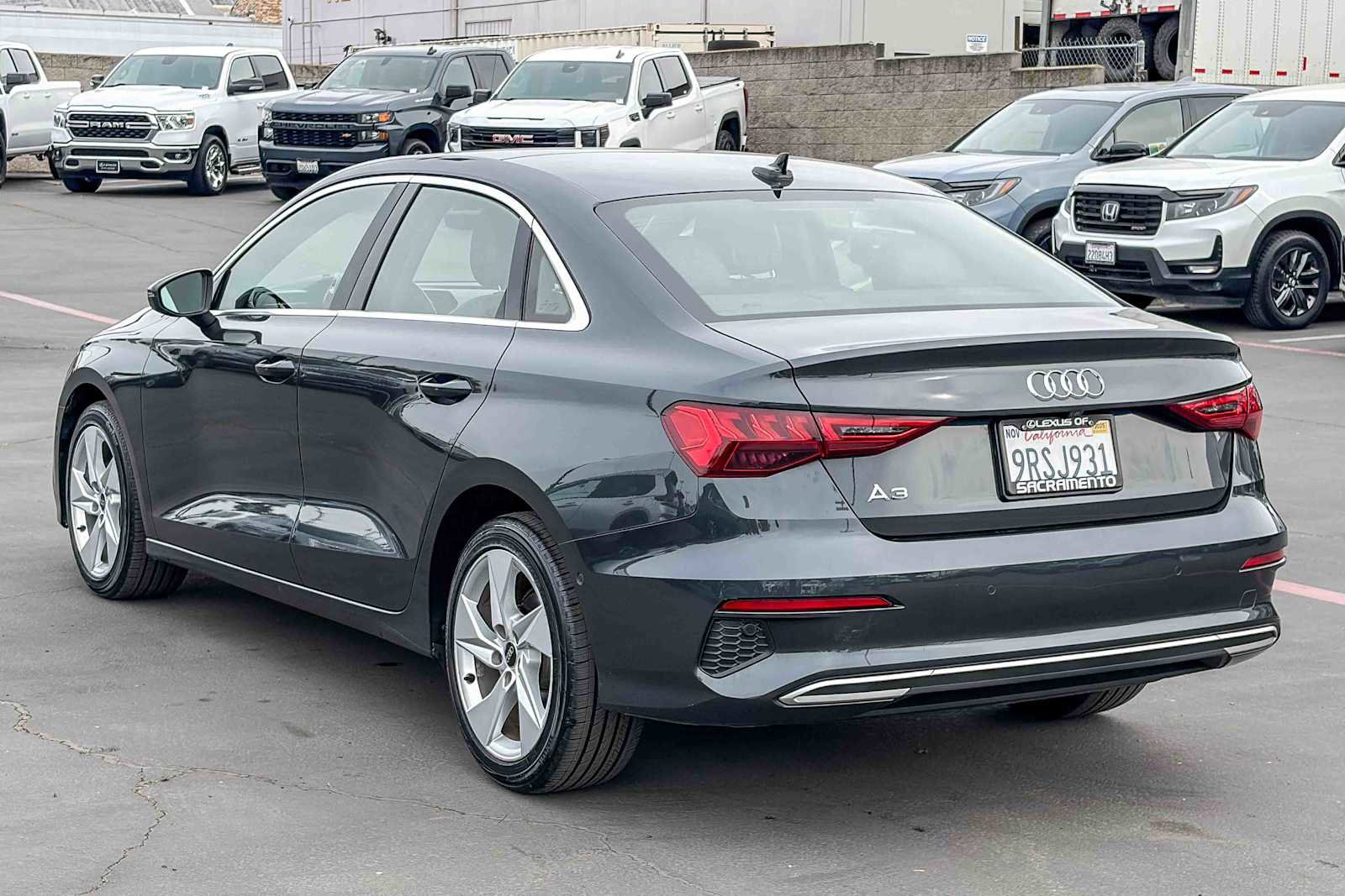 Used 2023 Audi A3 2.0T Premium FWD image 2