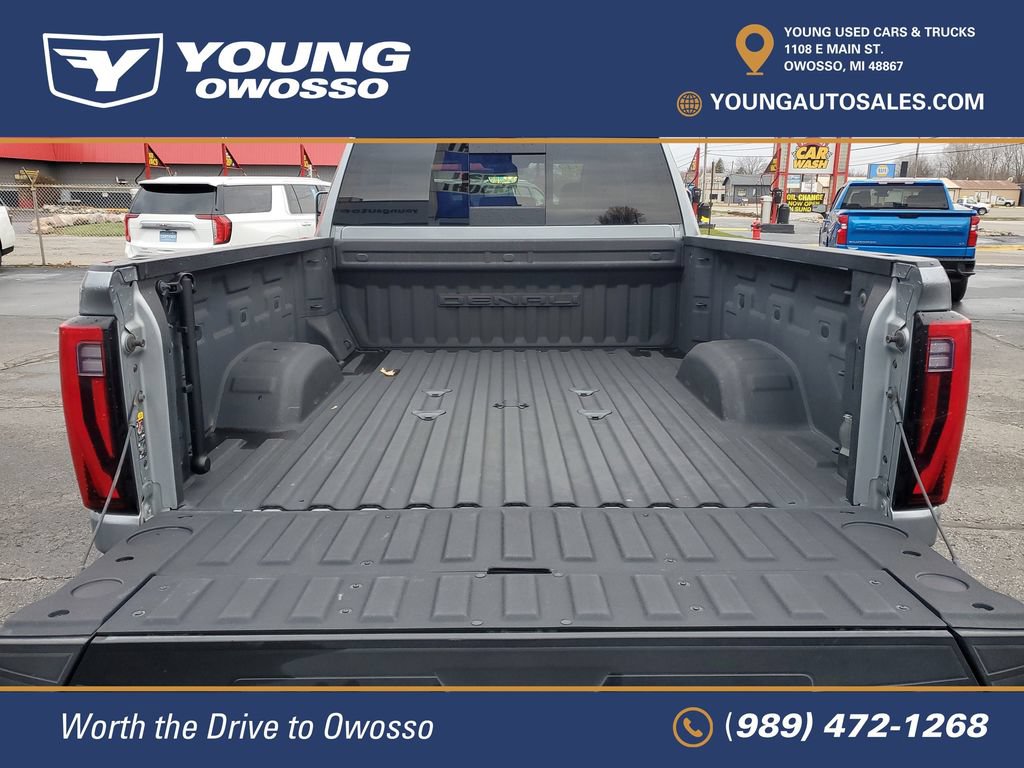 Used 2024 GMC Sierra 3500 Denali Ultimate AWD/4WD image 34