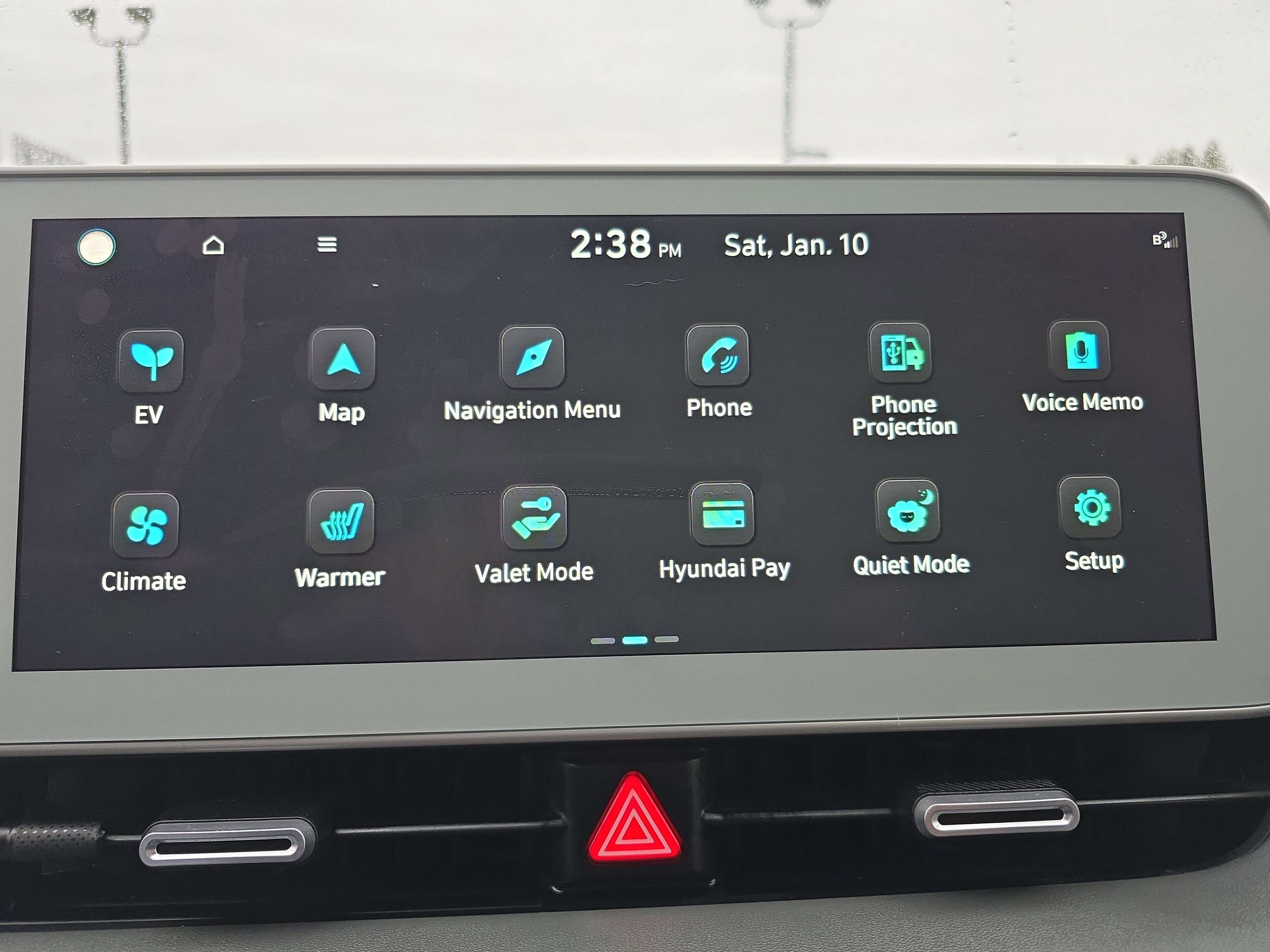 Used 2022 Hyundai Ioniq 5 SE w/ Cargo Package image 29