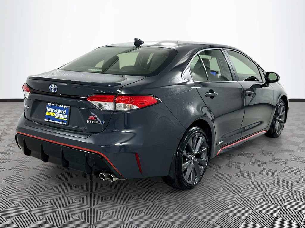 Used 2023 Toyota Corolla SE w/ SE Package AWD/4WD image 7