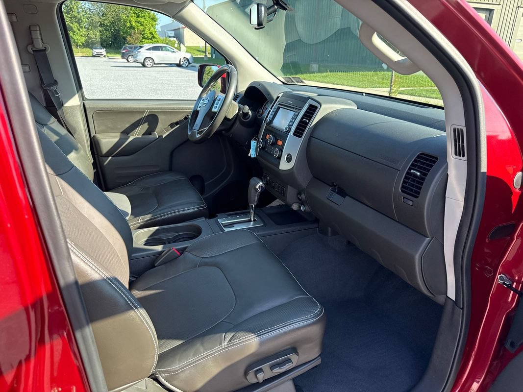 Used 2019 Nissan Frontier PRO-4X w/ Pro-4x Luxury Package AWD/4WD image 14