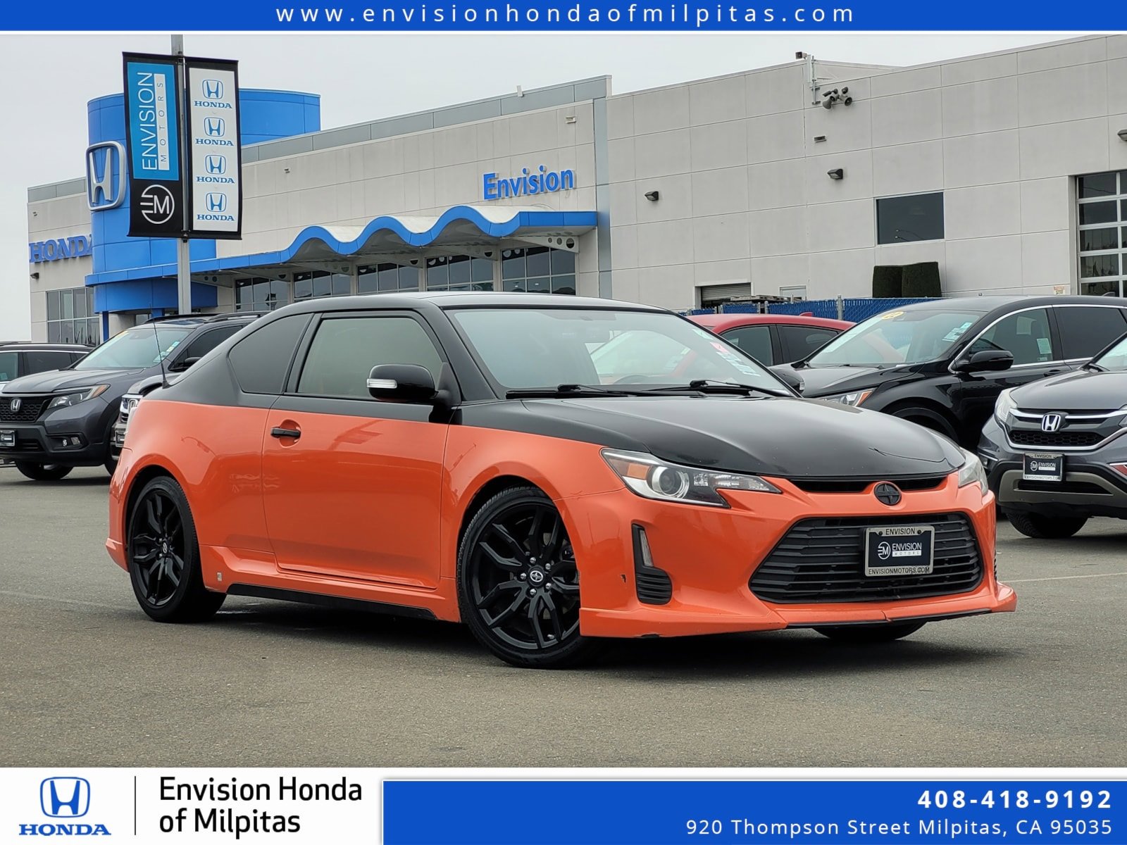 Used 2015 Scion tC image 1