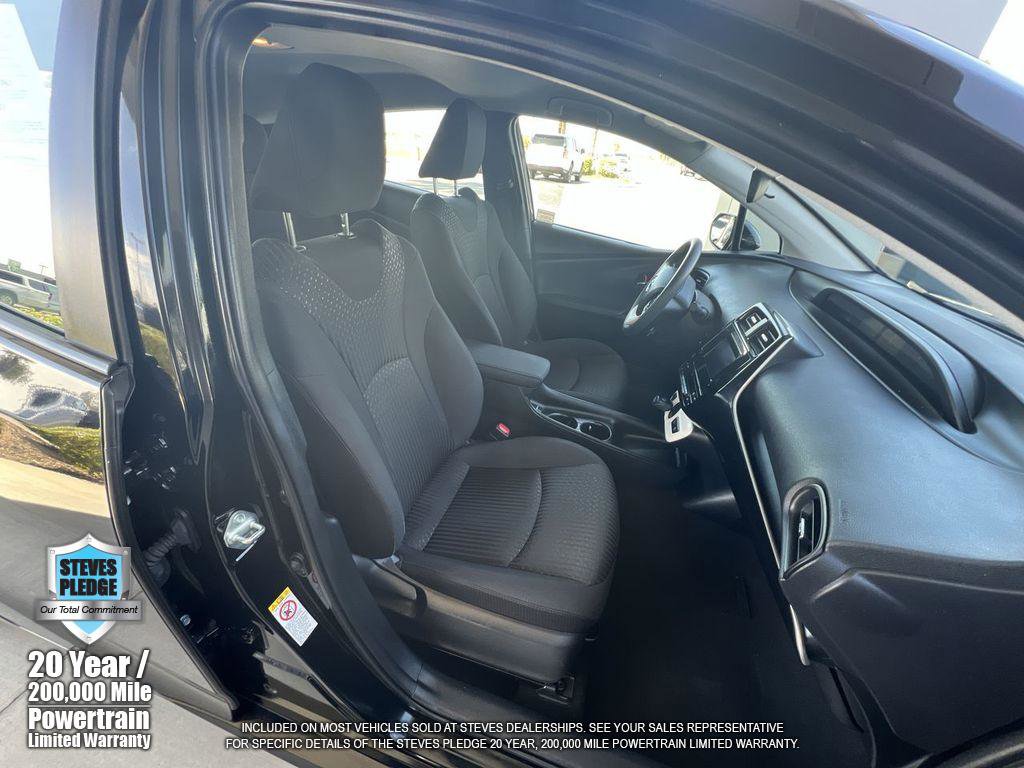 Used 2018 Toyota Prius Two image 29