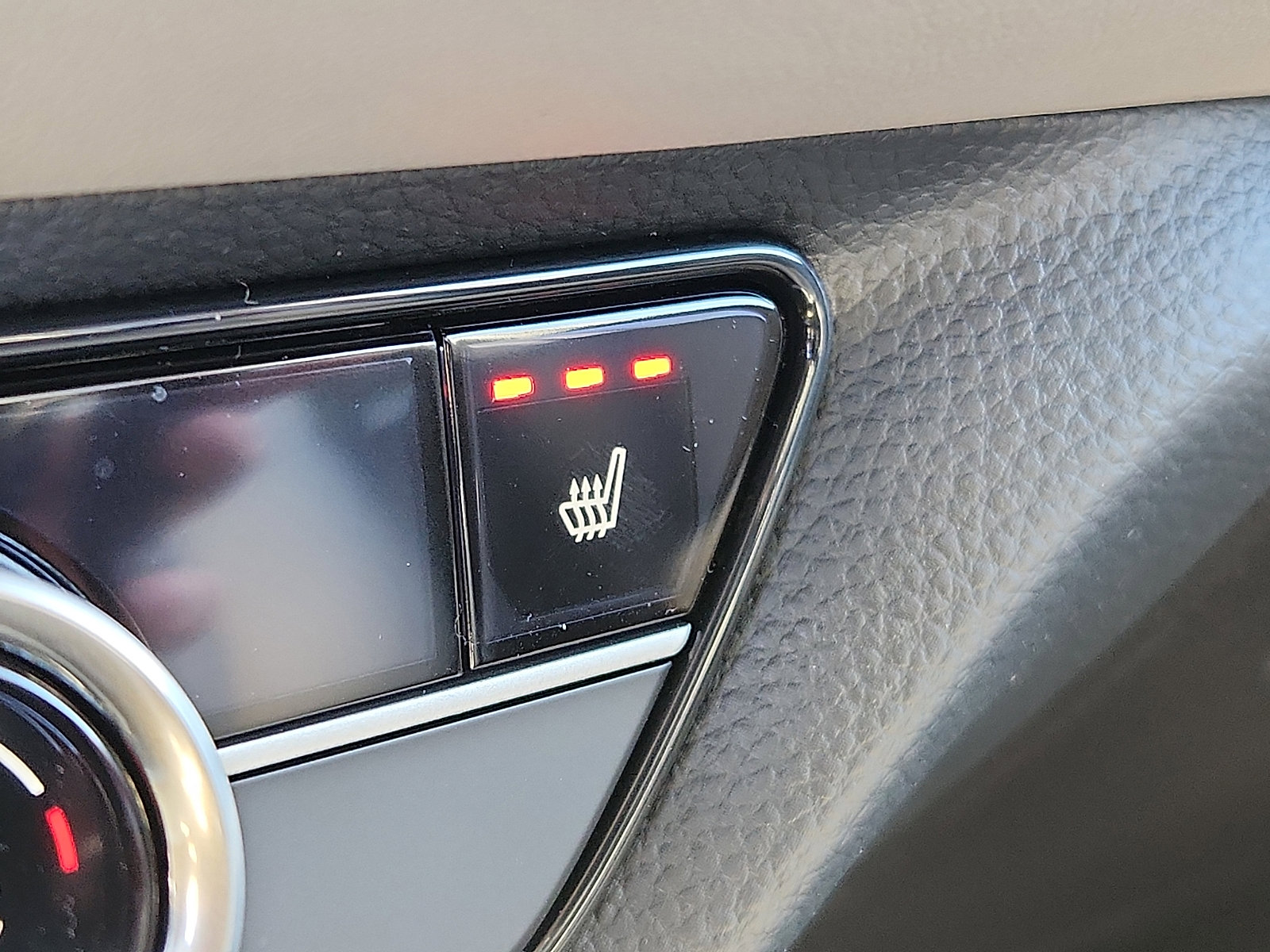 New 2026 Honda HR-V EX-L image 15