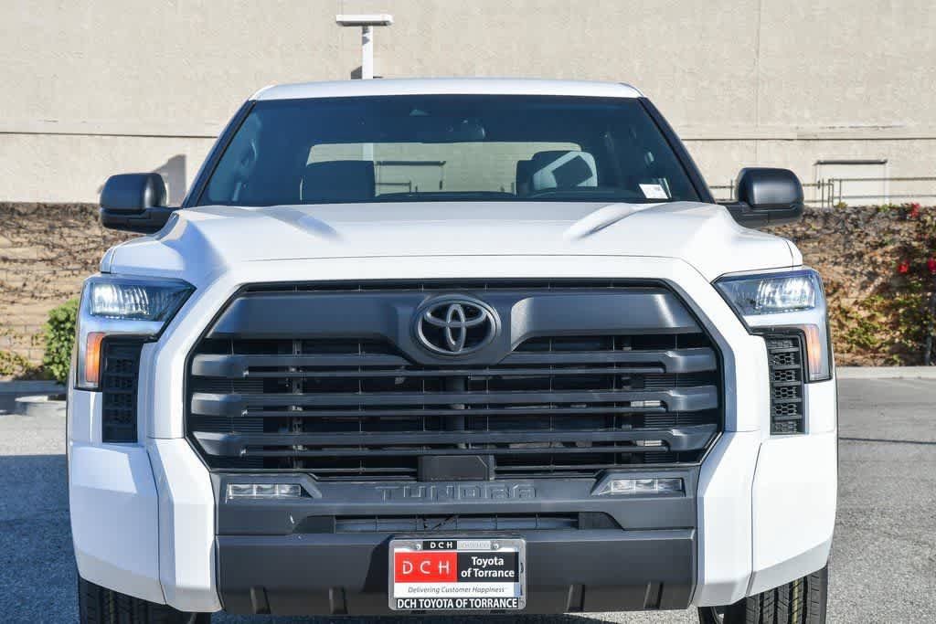 New 2025 Toyota Tundra SR5 AWD/4WD video 4