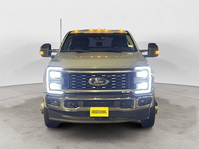Certified 2025 Ford F450 Lariat w/ FX4 Off-Road Package image 8