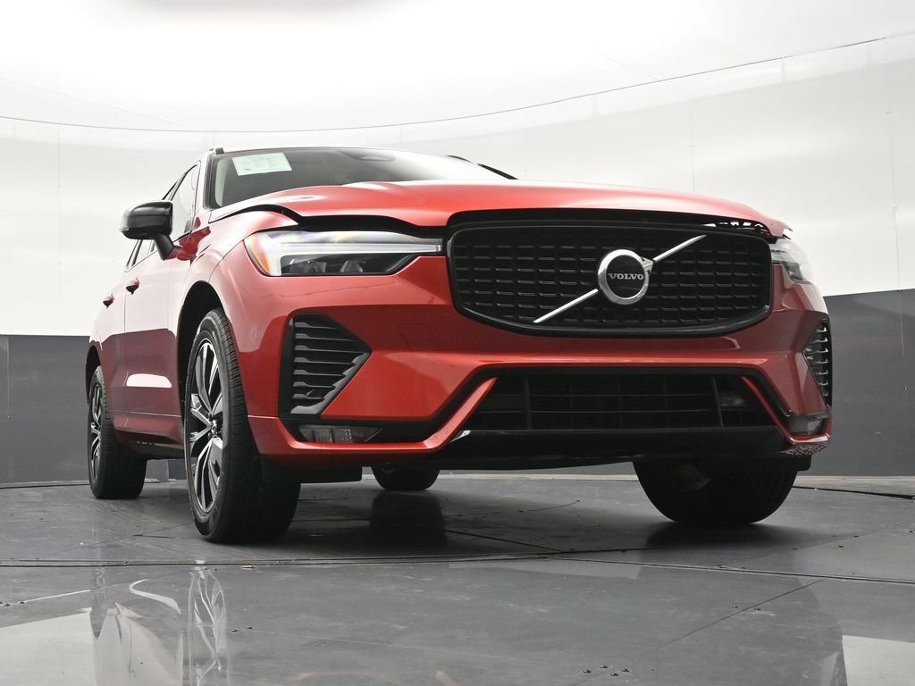 Certified 2024 Volvo XC60 B5 Core AWD/4WD image 31