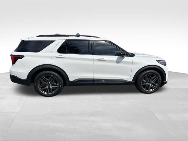 Used 2026 Ford Explorer ST w/ Sun And Sound Package AWD/4WD image 8