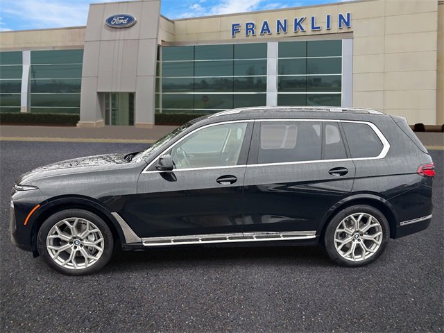 Used 2023 BMW X7 xDrive40i w/ Executive Package image 4