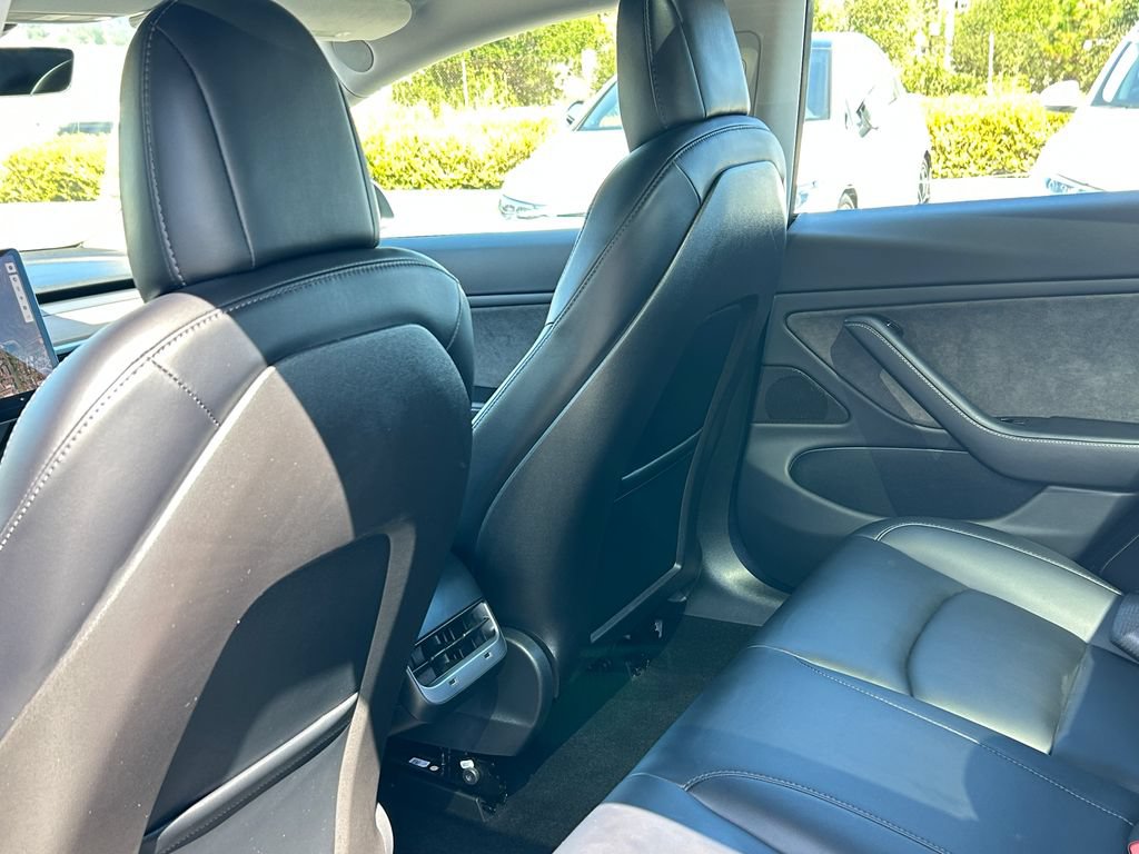Used 2018 Tesla Model 3 Long Range RWD image 30