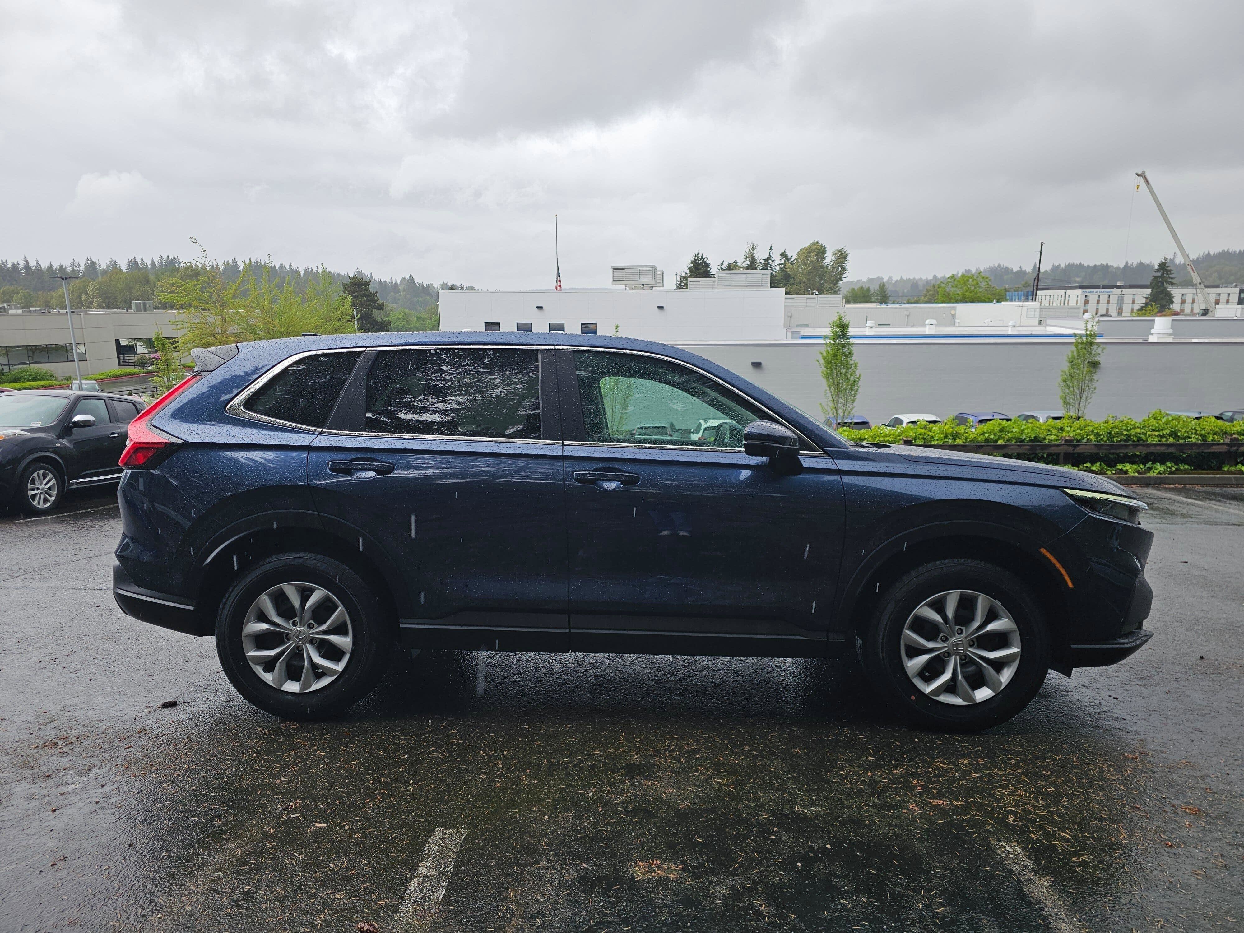 Certified 2025 Honda CR-V LX image 8