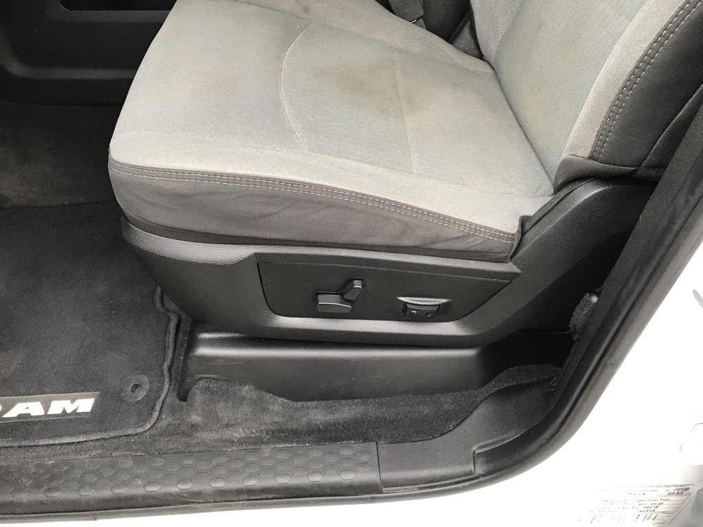 Used 2024 RAM 2500 Big Horn w/ Off Road Package image 10