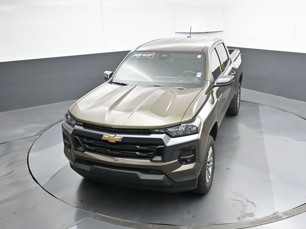 Used 2024 Chevrolet Colorado LT w/ LT Convenience Package image 41