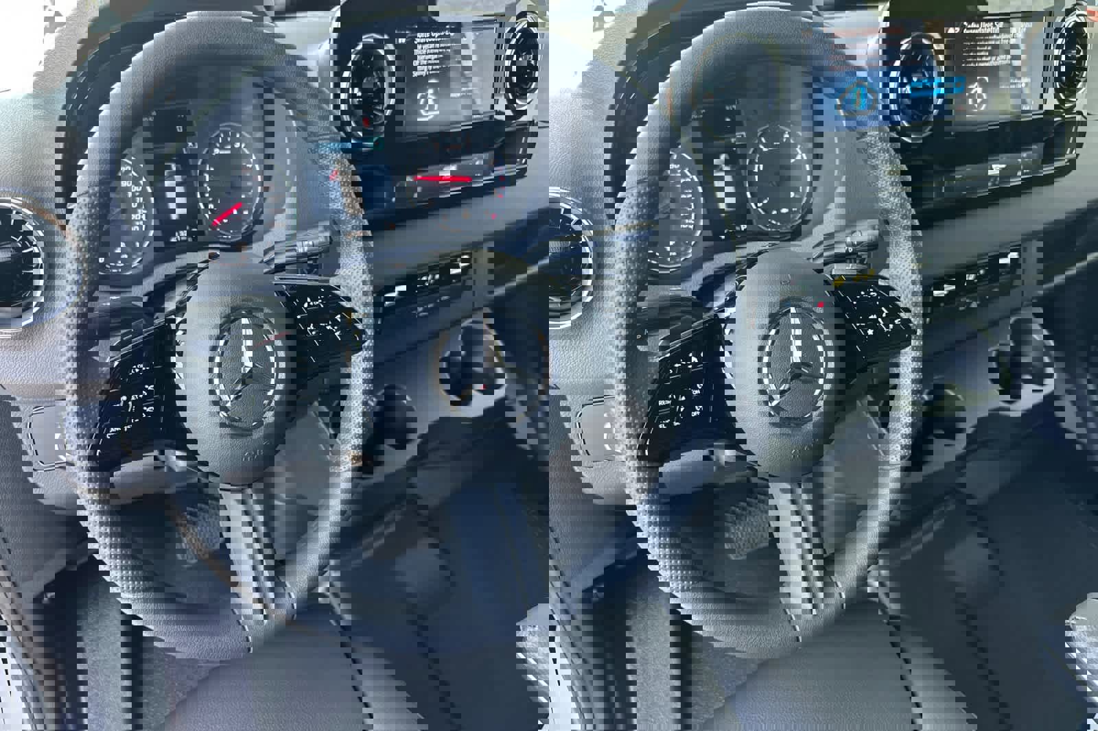 New 2025 Mercedes-Benz Sprinter 2500 image 12