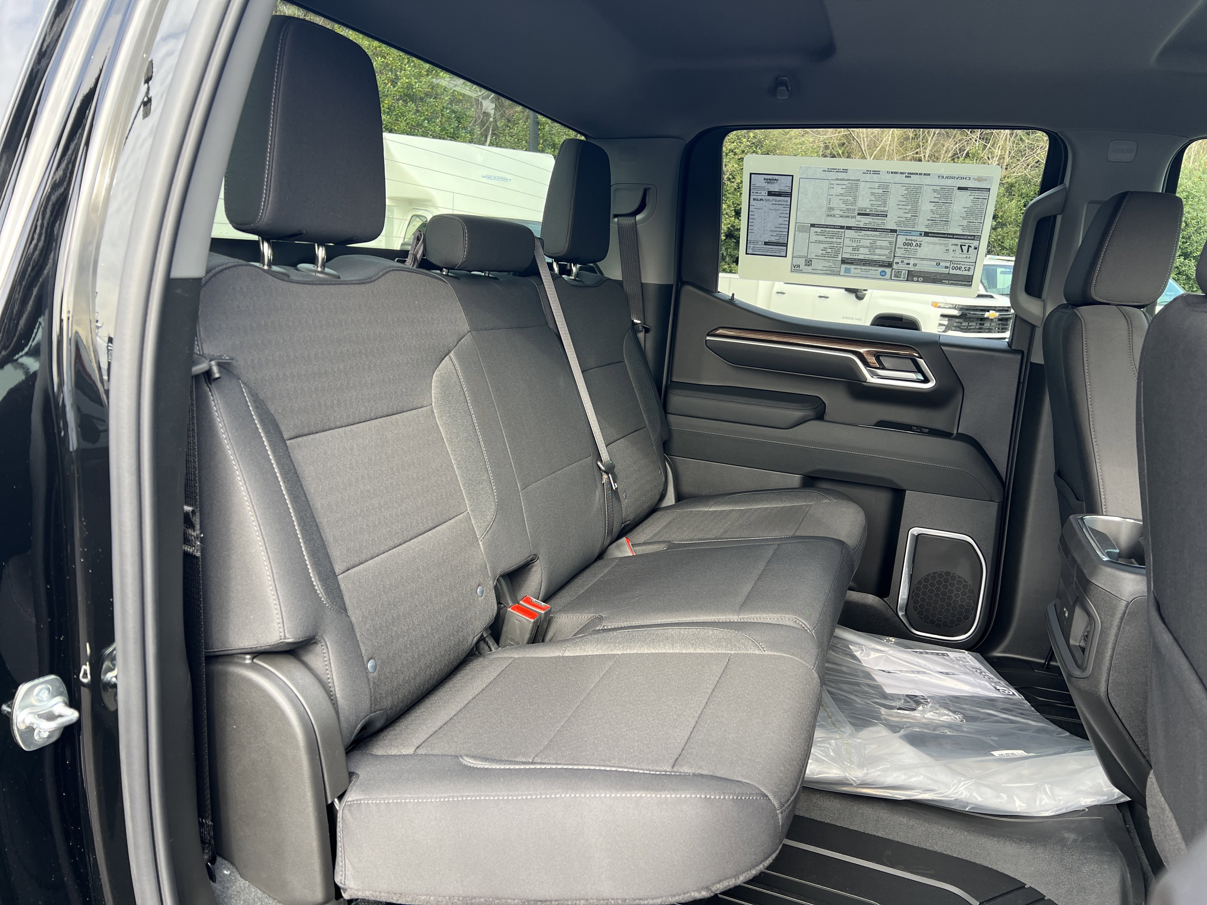 New 2026 Chevrolet Silverado 1500 LT w/ LPO, Dark Essentials Package image 34