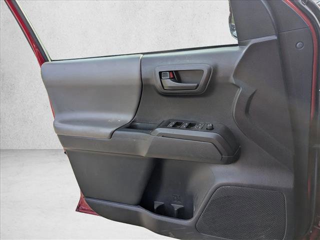 Used 2020 Toyota Tacoma SR w/ SR Convenience Package RWD image 18