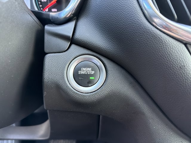 Used 2024 Chevrolet Equinox LT image 23