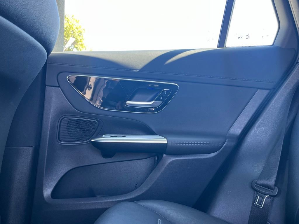 Used 2025 Mercedes-Benz GLC 43 AMG 4MATIC image 25