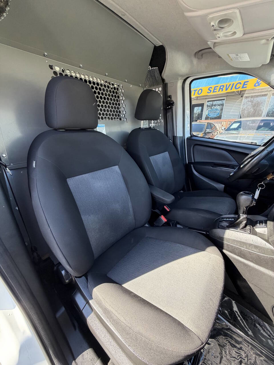 Used 2019 RAM ProMaster City Tradesman SLT FWD image 18