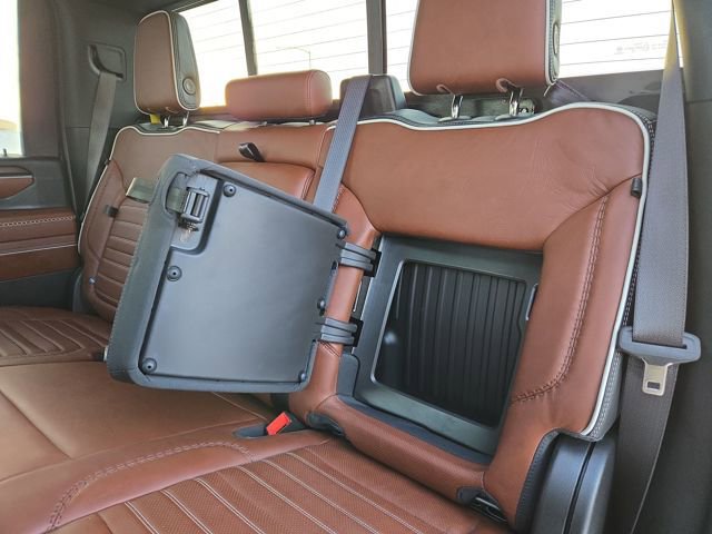 Used 2024 GMC Sierra 3500 Denali Ultimate image 34