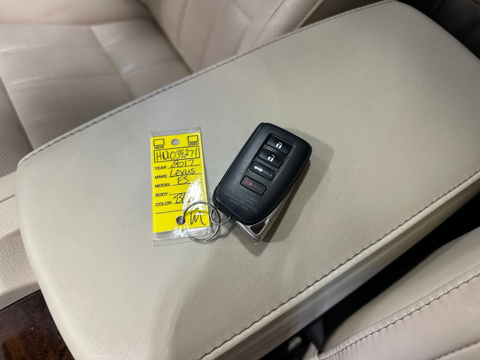 Used 2017 Lexus ES 350 FWD image 37
