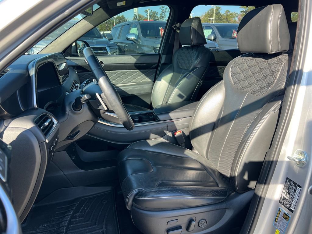 Used 2022 Hyundai Palisade Calligraphy image 11